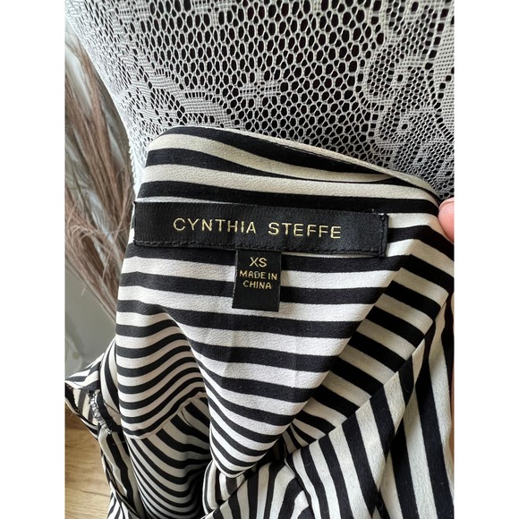 Cynthia Steffe Striped V-Neck Popover Blouse - Picture 3 of 5